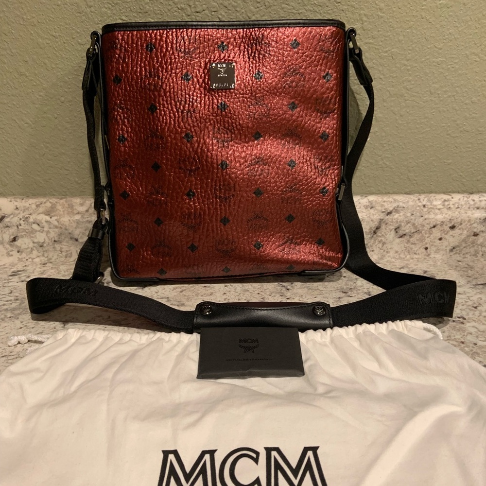 MCM Cross messenger Bag purse